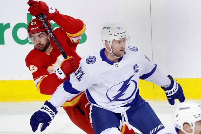 Flames snap four-game skid by beating Bolts 4-2 | iNFOnews.ca Flames snap four-game skid by beating Bolts 4-2 | iNFOnews.ca