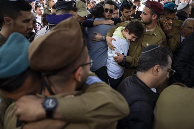 Israel-Hamas war's staggering toll reaches a grim milestone: 20,000 dead | iNFOnews.ca