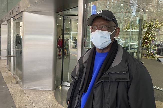 More hospitals are requiring masks as flu and COVID-19 cases surge | iNFOnews.ca