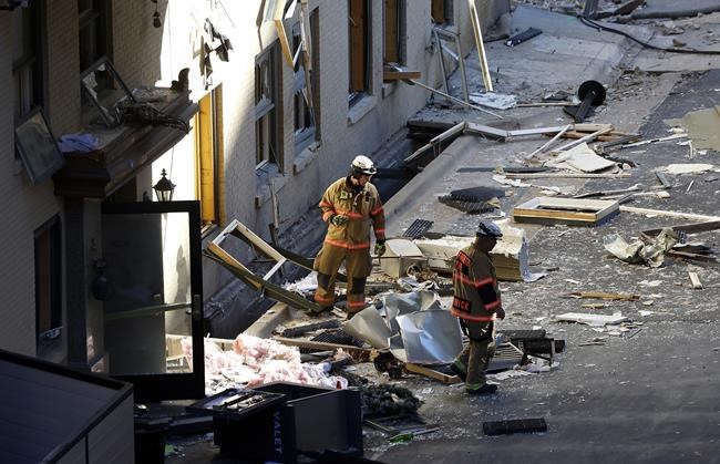 Firefighters investigate role of gas in explosion at historic Texas hotel that injured 21 | iNFOnews.ca