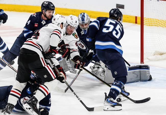 Ehlers extends franchise record streak with goal as Jets beat Blackhawks 2-1 | iNFOnews.ca
