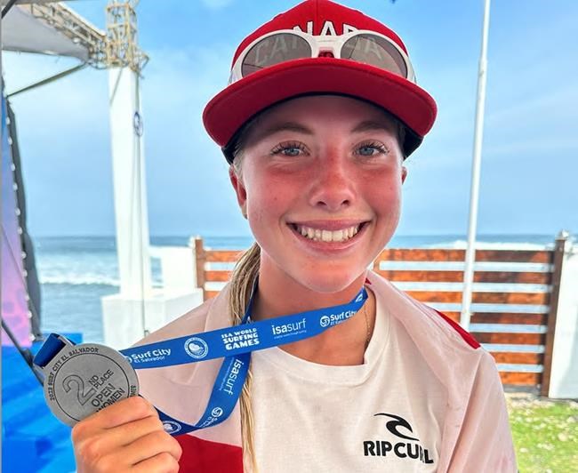 Teenage surfing star granted Canadian citizenship, now sets her sights on Olympics | iNFOnews.ca