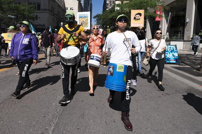 Youth-led challenge of Ontario's climate plan goes before province's highest court | iNFOnews.ca