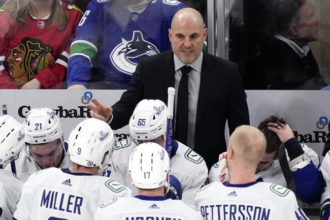 Canucks' Tocchet reflects on year behind the bench in Vancouver | iNFOnews.ca