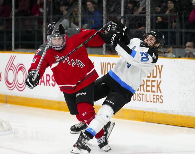 Ottawa finally wins PWHL game at home, trims Toronto 3-1 | iNFOnews.ca