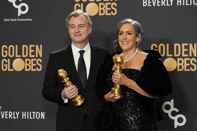 Christopher Nolan on 'Oppenheimer' Oscar success: 'Sometimes you catch a wave' | iNFOnews.ca