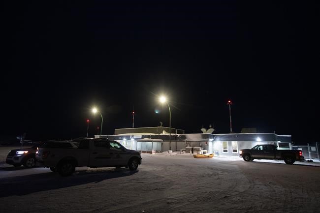 'Devastating': Six dead in N.W.T. plane crash, lone survivor in hospital | iNFOnews.ca
