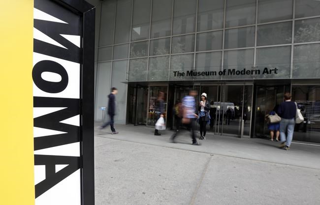 Artist who performed nude in 2010 Marina Abramovic exhibition sues MoMA over sexual assault claims | iNFOnews.ca Artist who performed nude in 2010 Marina Abramovic exhibition sues MoMA over sexual assault claims | iNFOnews.ca