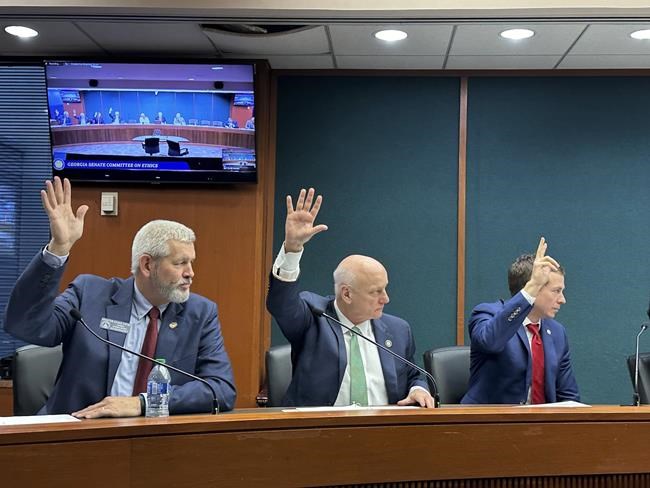 Georgia lawmakers consider bills to remove computer codes from ballots | iNFOnews.ca