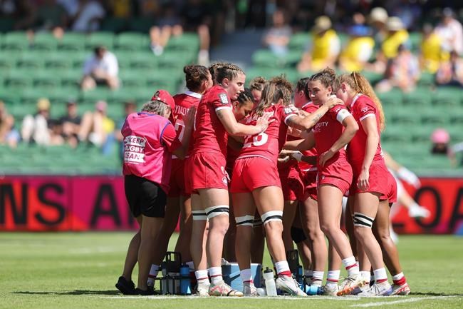 Canadian rugby sevens women qualify for Cup quarterfinals in Perth tournament | iNFOnews.ca