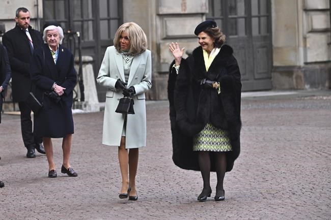 France's Macron gets a ceremonial welcome in Sweden at the start of a 2-day state visit | iNFOnews.ca