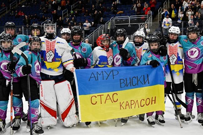 New Ukrainian squad heads to Quebec's famous international peewee hockey tournament | iNFOnews.ca New Ukrainian squad heads to Quebec's famous international peewee hockey tournament | iNFOnews.ca