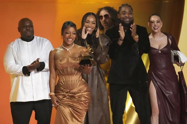 Victoria Monét wins best new artist at the Grammys | iNFOnews.ca