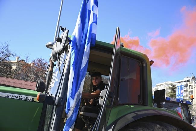 EU scraps pesticide proposals in another concession to protesting farmers | iNFOnews.ca EU scraps pesticide proposals in another concession to protesting farmers | iNFOnews.ca