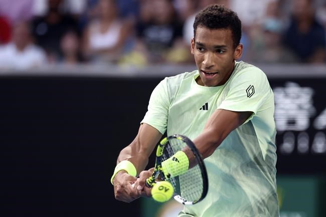 Smooth-serving Auger-Aliassime downs Halys in first round at Marseille | iNFOnews.ca