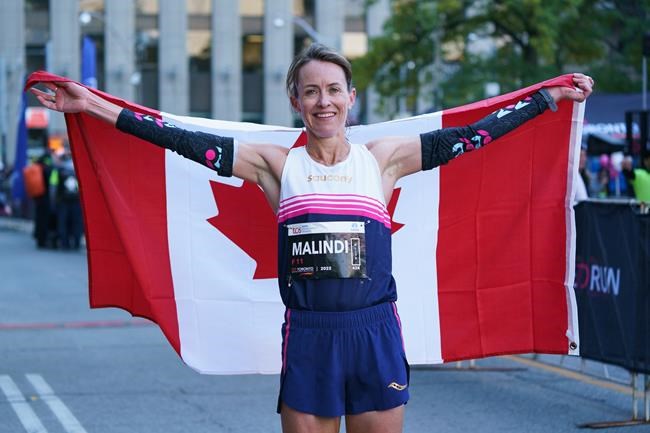 Canadian marathoners Elmore, Levins earn Paris 2024 early nominations | iNFOnews.ca