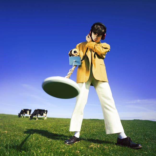 Music Review: Declan McKenna’s 'What Happened to the Beach?' is a warped, pop sonic adventure | iNFOnews.ca Music Review: Declan McKenna’s 'What Happened to the Beach?' is a warped, pop sonic adventure | iNFOnews.ca