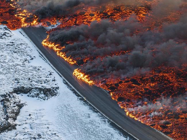 A volcano in Iceland is erupting again, spewing lava and cutting heat and hot water supplies | iNFOnews.ca
