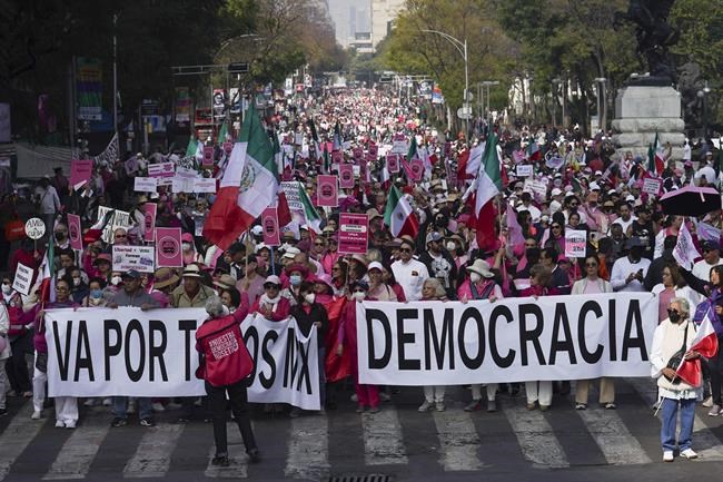 Tens of thousands rail against Mexico's president and ruling party in 'march for democracy' | iNFOnews.ca