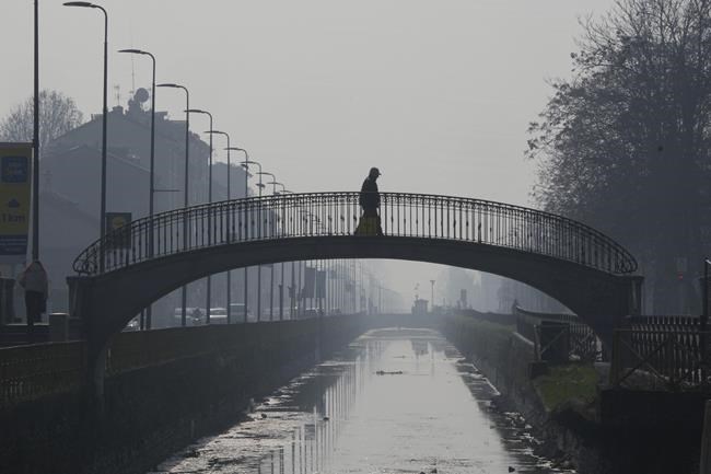 Milan bans heavy vehicles, imposes antismog measures during bout of bad air pollution | iNFOnews.ca Milan bans heavy vehicles, imposes antismog measures during bout of bad air pollution | iNFOnews.ca