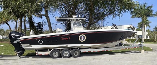 George H.W. Bush's speedboat fetches $435,000 at benefit auction | iNFOnews.ca