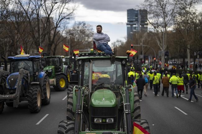 EU poised to OK major plan to meet climate goals and better protect nature despite farmer protests | iNFOnews.ca