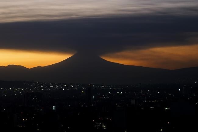Mexico's Popocatépetl volcano erupts 13 times in past day, prompting airport delays | iNFOnews.ca