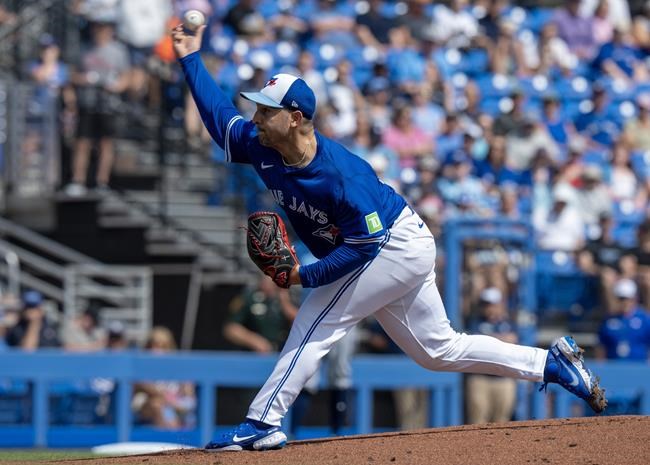 Lantigua drives in De Los Santos with go-ahead run as Blue Jays top Rays 3-2 | iNFOnews.ca