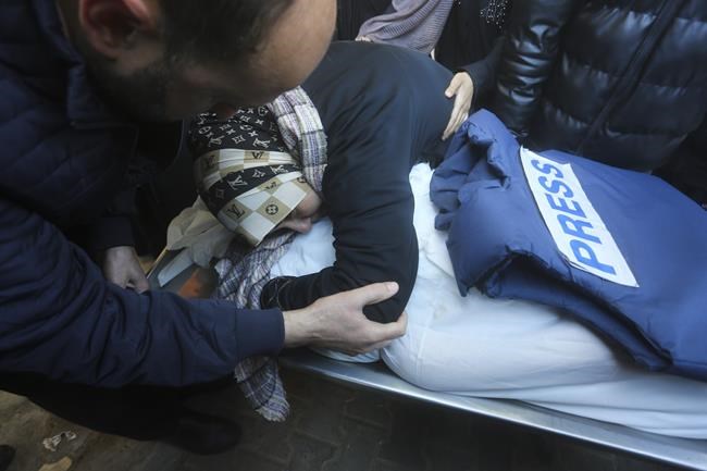 Journalism leaders express support for media covering the Israel-Hamas war, ask for more protection | iNFOnews.ca