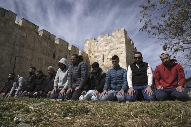 The Latest | US will airdrop aid to Gaza after Israeli forces opened fire as crowd sought food | iNFOnews.ca