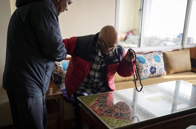 Last surviving member of the first team to conquer Mount Everest says it is crowded and dirty now | iNFOnews.ca Last surviving member of the first team to conquer Mount Everest says it is crowded and dirty now | iNFOnews.ca
