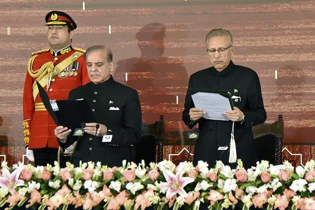 Shehbaz Sharif sworn in as Pakistan’s prime minister after contentious vote | iNFOnews.ca