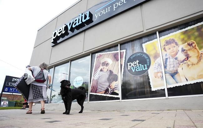 Pet Valu reports Q4 profit and sales up from year ago, raises quarterly dividend | iNFOnews.ca