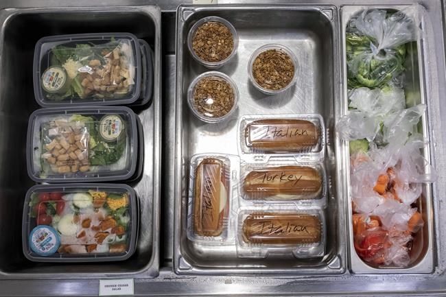 NDP pushing Liberals to include national school food program in upcoming budget | iNFOnews.ca