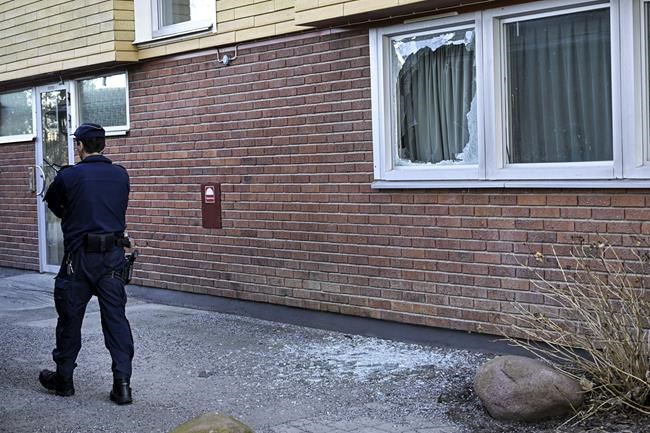 Swedish security service says 4 people arrested on suspicion of preparing 'terrorist offenses' | iNFOnews.ca