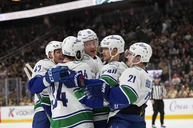 First-place Canucks hand struggling Golden Knights 3-1 loss | iNFOnews.ca