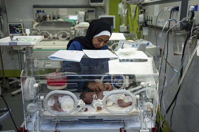 It's not just Israeli bombs that have killed children in Gaza. Now some are dying of hunger too | iNFOnews.ca It's not just Israeli bombs that have killed children in Gaza. Now some are dying of hunger too | iNFOnews.ca