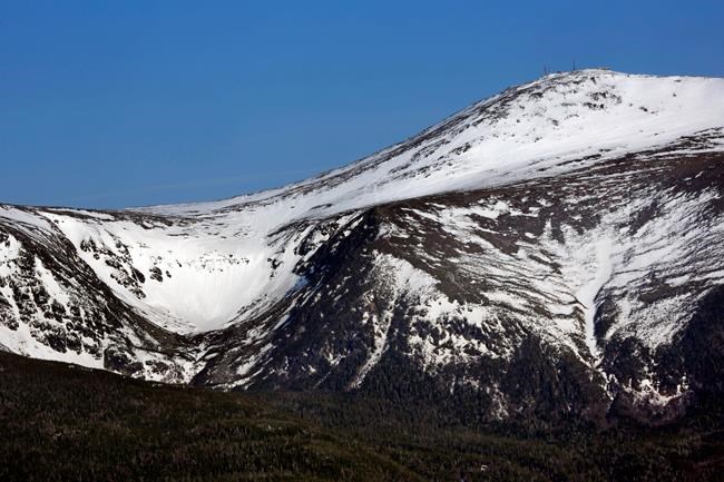 A backcountry skier has died on New Hampshire's Mount Washington in icy conditions; 2 others injured | iNFOnews.ca