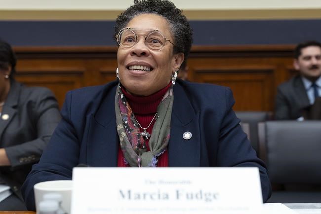Housing Secretary Fudge resigning. Biden hails her dedication to boosting supply of affordable homes | iNFOnews.ca