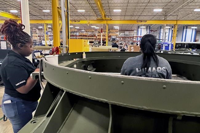 US military chief tours arms plants with GOP lawmakers to show that Ukraine aid boosts jobs at home | iNFOnews.ca