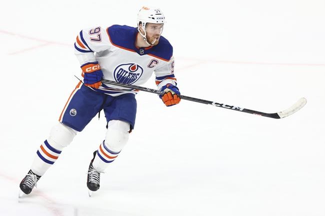 McDavid fired up for challenge as MacKinnon and Avalanche roll into Edmonton | iNFOnews.ca