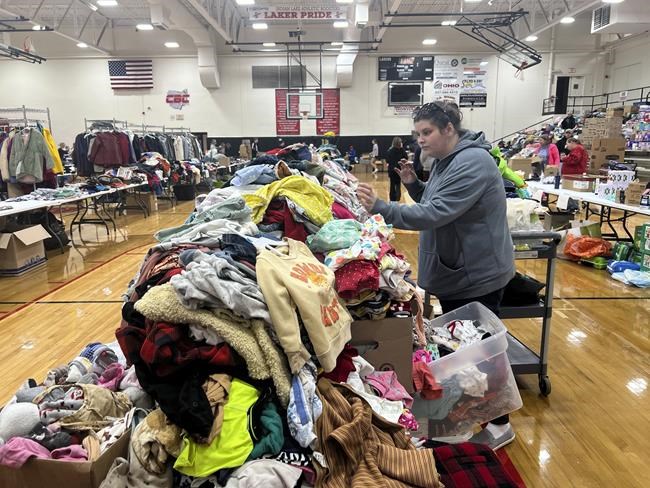 Cleanup continues in Ohio following tornados, severe weather that killed 3 | iNFOnews.ca