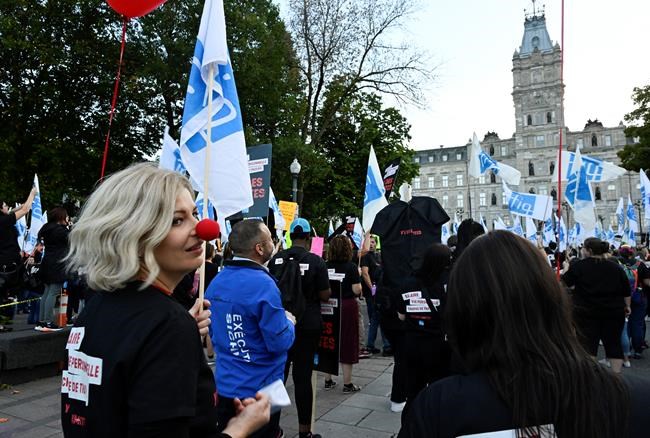Major Quebec nurses union reaches agreement with province for five-year-contract | iNFOnews.ca