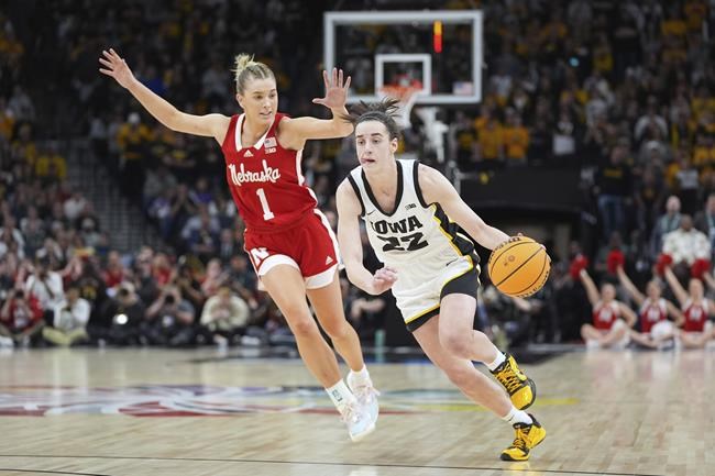Caitlin Clark behind increased betting interest in women's college basketball | iNFOnews.ca