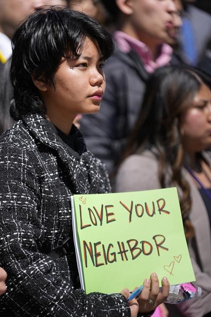 As Texas border arrests law teeters in court, other GOP states also push tougher immigration policy | iNFOnews.ca