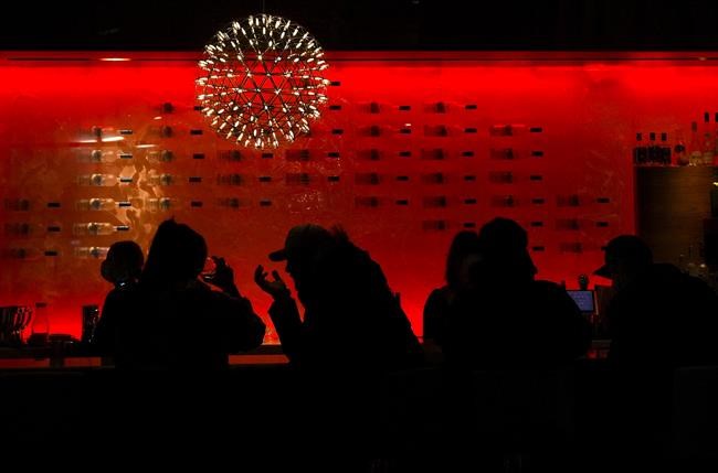 More Canadians have poor mental health. The economy is partly to blame, survey says | iNFOnews.ca