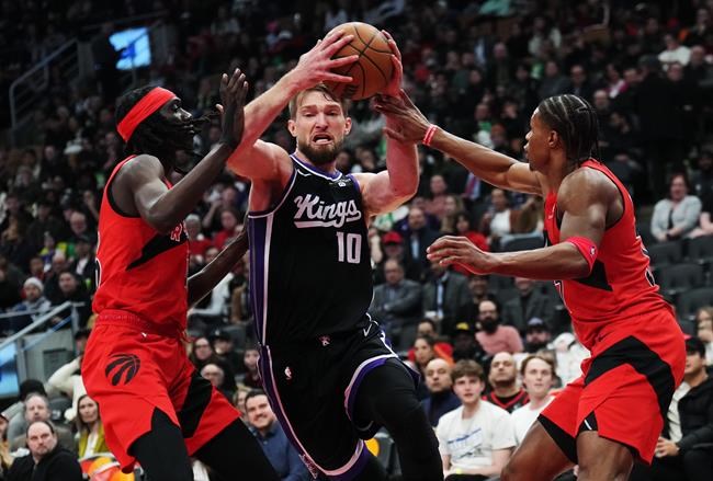 Short-handed, reeling Raptors drop eighth in a row with blowout loss to Kings | iNFOnews.ca Short-handed, reeling Raptors drop eighth in a row with blowout loss to Kings | iNFOnews.ca
