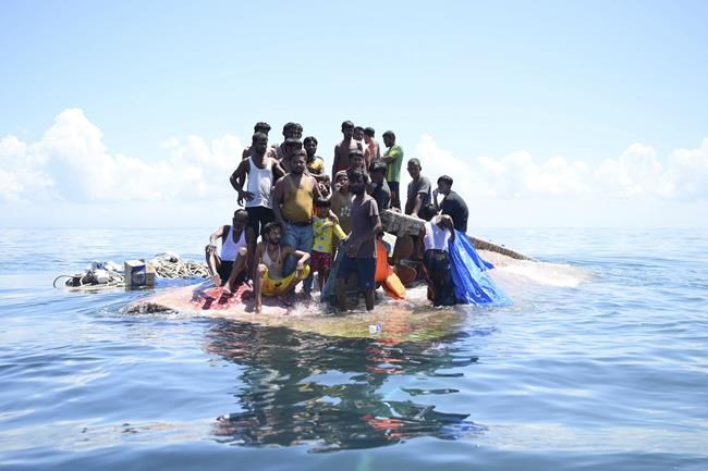 Bodies of 3 Rohingya refugees are found dead as Indonesia ends rescue for capsized boat | iNFOnews.ca