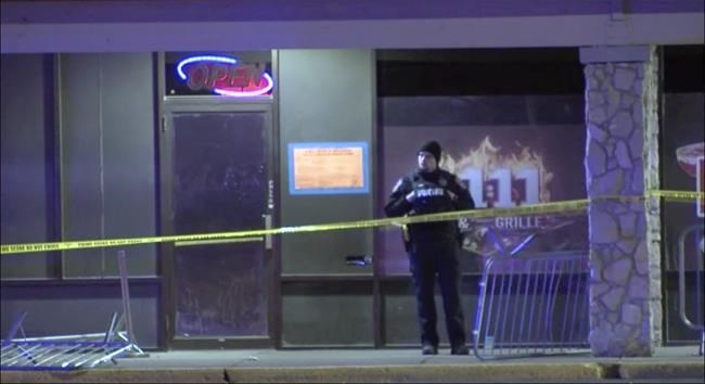 1 person killed and 5 wounded including a police officer in an Indianapolis shooting, police say | iNFOnews.ca