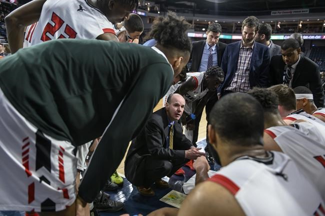 University of the Pacific hires ex-Carleton basketball coach Dave Smart as head coach | iNFOnews.ca